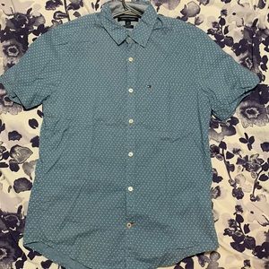 Tommy Hilfiger light blue short sleeve shirt